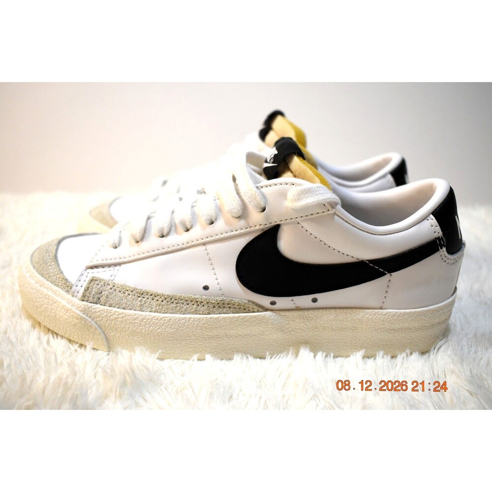 Nike Blazer Low ’77 Vintage – White Black Suede – Women’s Size 5.5